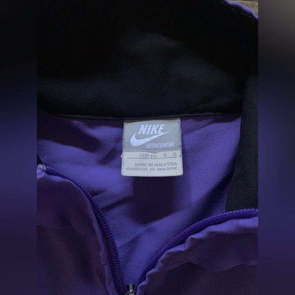 Vintage Nike windbreaker - Picture 2 of 5